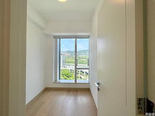 Tseung Kwan O - Monterey Block 3 02