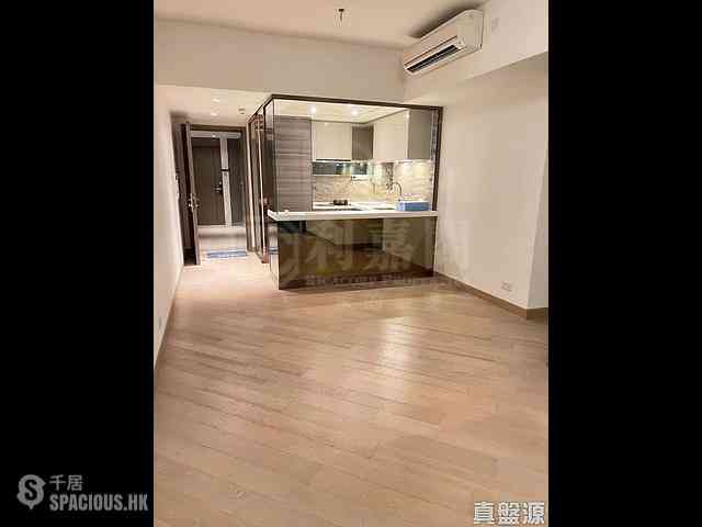 Tseung Kwan O - The Wings Ocean Wings Block 6B 01