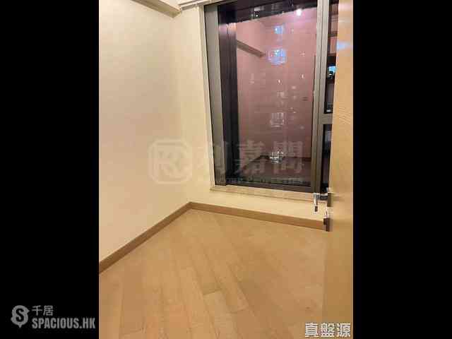 Tseung Kwan O - The Wings Ocean Wings Block 6B 02