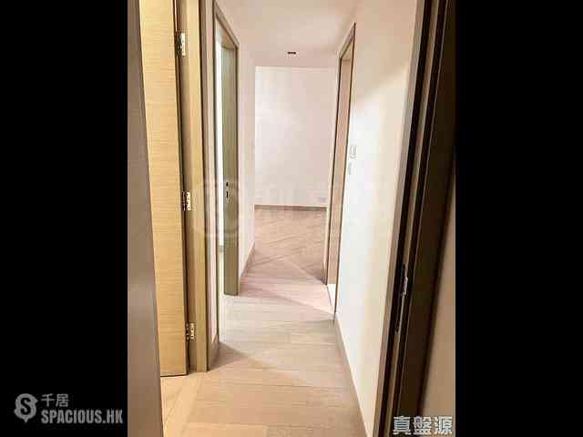 Tseung Kwan O - The Wings Ocean Wings Block 6B 04