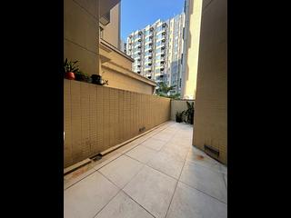 Tseung Kwan O - Capri Block 3 02