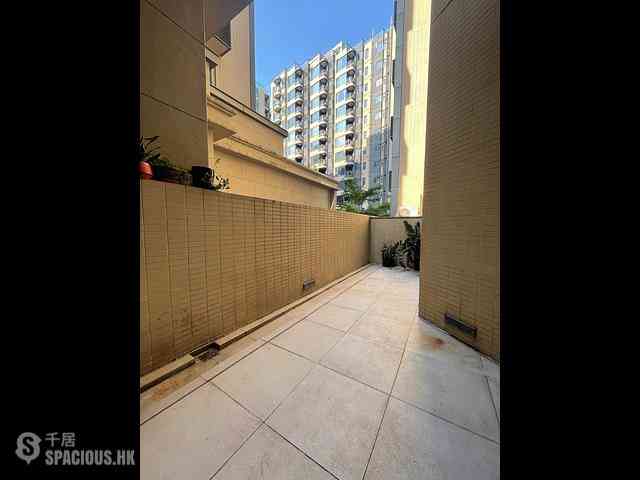 Tseung Kwan O - Capri Block 3 04
