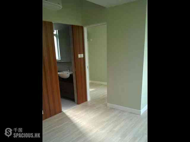 Kennedy Town - Smith Court 05