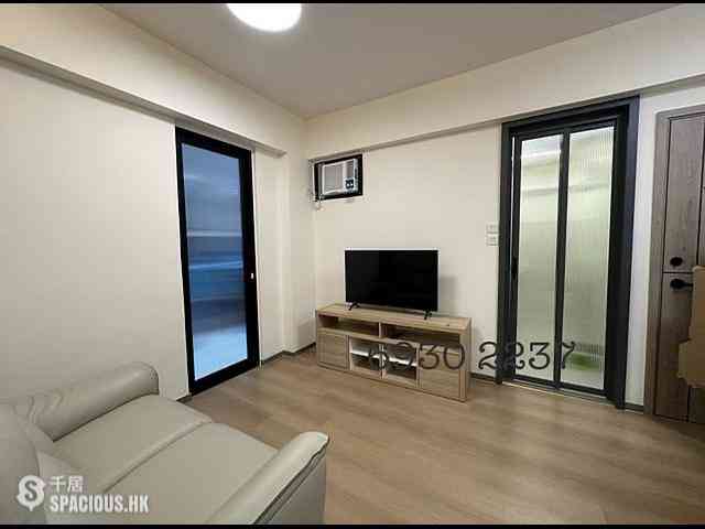 Central - 6-12, Tit Hong Lane 01