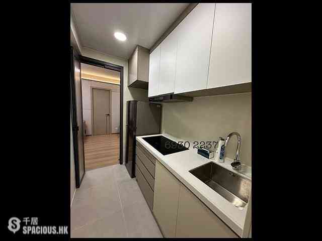 Central - 6-12, Tit Hong Lane 04