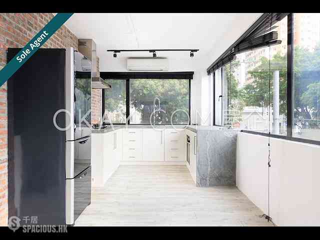Kennedy Town - Cheong Kat Mansion 17