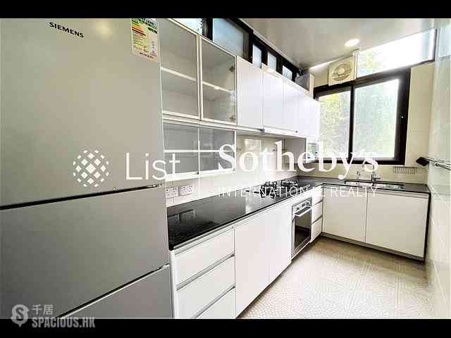 Tai Po - Hong Lok Yuen 13
