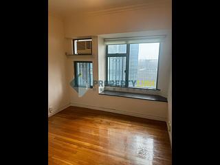Mid Levels Central - Robinson Place 04