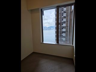 Kai Tak - Pano Harbour Tower 3B 05