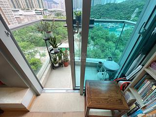 Tseung Kwan O - Savannah Block 1 02