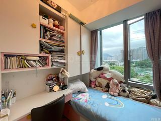 Tseung Kwan O - Savannah Block 1 04
