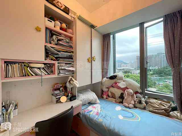 Tseung Kwan O - Savannah Block 1 04