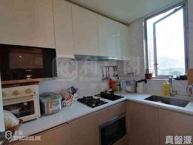 Tseung Kwan O - Savannah Block 1 09
