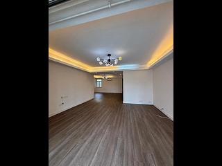 Stubbs Road - Evergreen Villa Block E 04