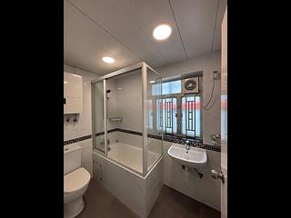 Stubbs Road - Evergreen Villa Block E 06