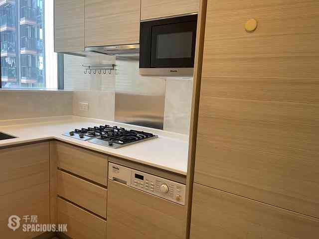Ho Man Tin - Mantin Heights Block 2 08