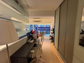 Mid Levels West - Wing Wa Mansion 11