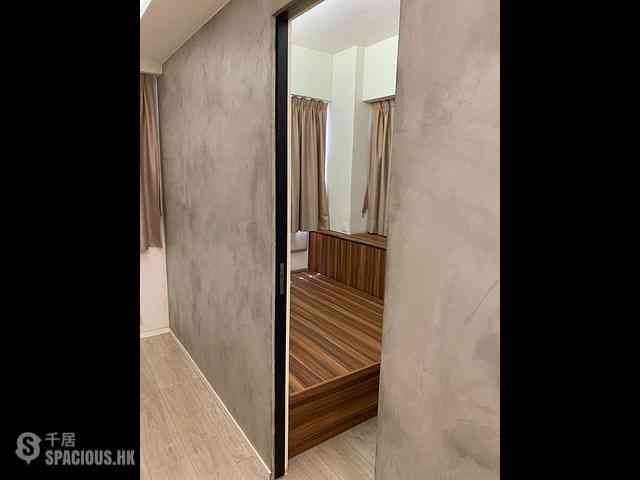 Kennedy Town - Hoi Tao Building Block B 05