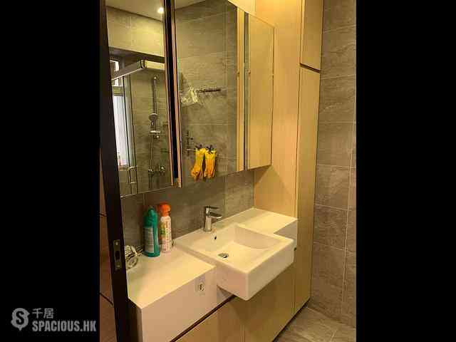 Kennedy Town - Hoi Tao Building Block B 08