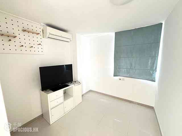 Tai Koo Shing - Tai Koo Shing Sing Fai Terrace Hoi Sing Mansion 11