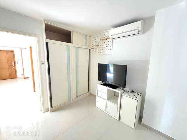 Tai Koo Shing - Tai Koo Shing Sing Fai Terrace Hoi Sing Mansion 12