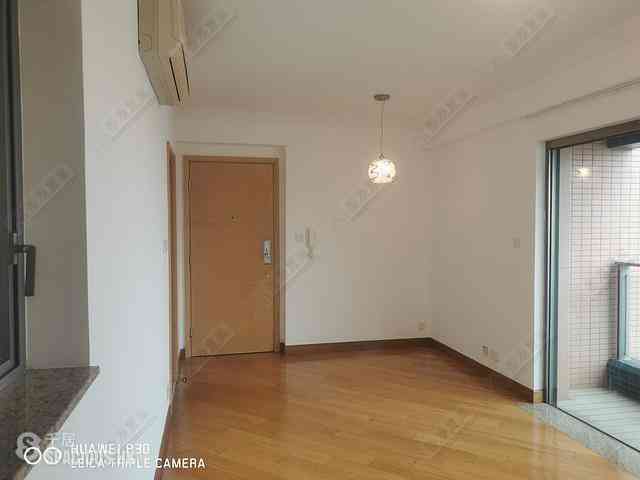 Tai Kok Tsui - Harbour Green Tower 6 02