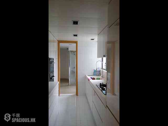Discovery Bay - Discovery Bay Phase 14 Amalfi Amalfi One 03