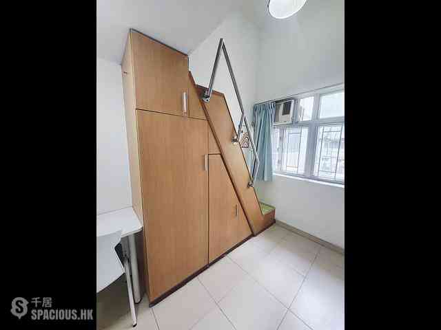 Kennedy Town - Tai Tak Mansion 03