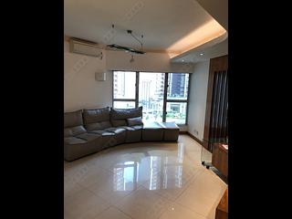 West Kowloon - The Waterfront Phase 1 Block 1 02