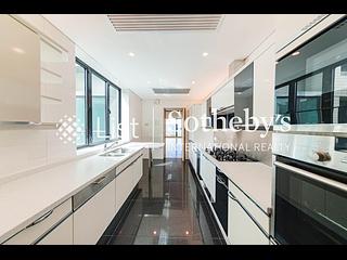 Mid Levels Central - The Harbourview 15