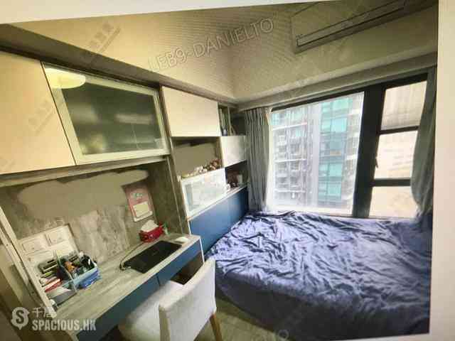 Tseung Kwan O - The Wings Ocean Wings Block 1 02