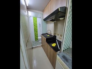 Sheung Wan - 66-68, Queen's Road West 02