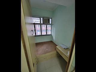 Sheung Wan - 66-68, Queen's Road West 06