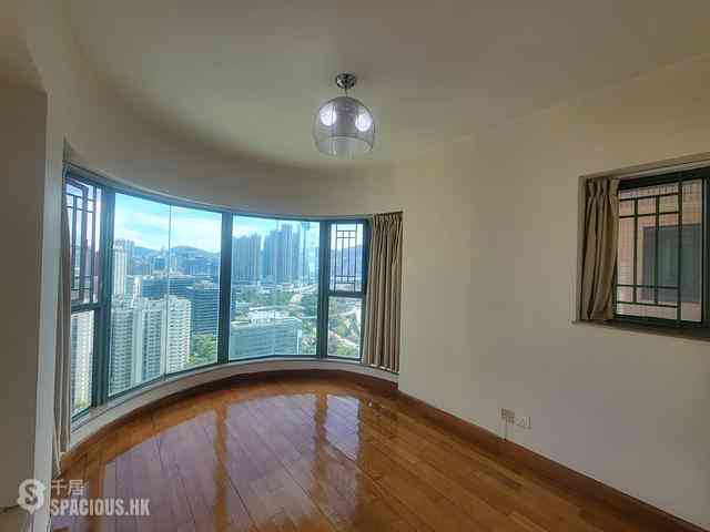 Tai Kok Tsui - Park Avenue Central Park Block 2 09