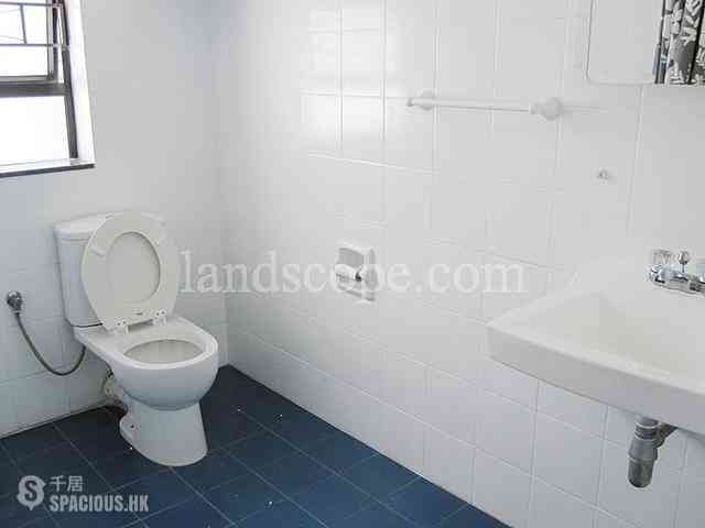 Pok Fu Lam - Four Winds Apartment 08