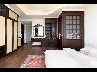 Pok Fu Lam - Scenic Villas 12