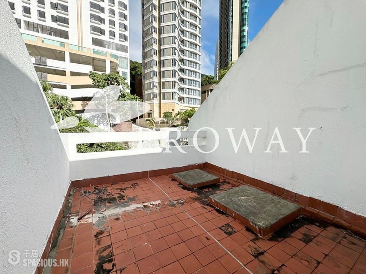 Repulse Bay - Burnside Estate 01