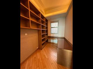 Shek Tong Tsui - The Belcher's Phase 1 Block 1 05