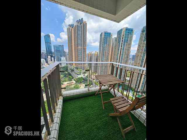 Tai Kok Tsui - Florient Rise 03
