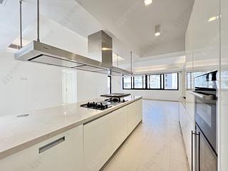 Wan Chai - Suncrest Tower 13