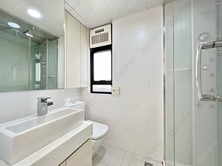 Wan Chai - Suncrest Tower 16