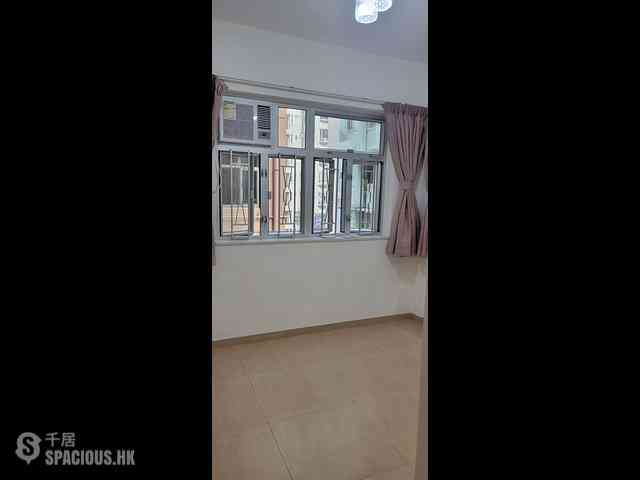 Quarry Bay - Lai Wah Mansion 08