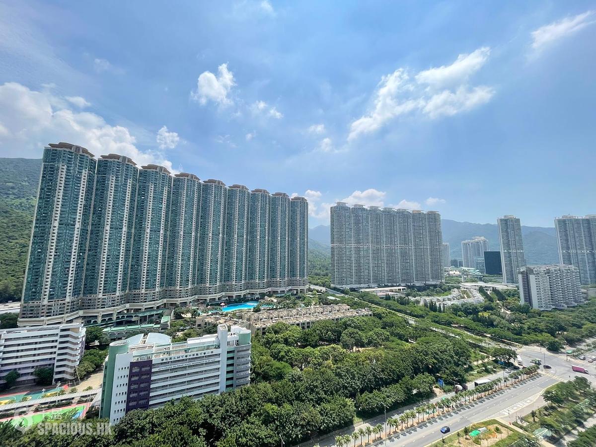 Tung Chung - Century Link Phase 1 Tower 6B 01
