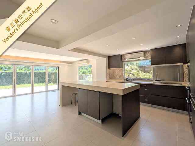 Sai Kung - Venice Villa 01