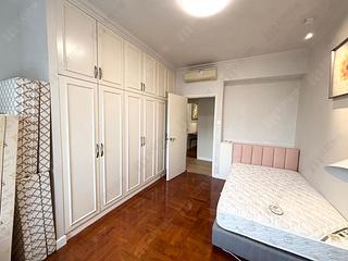 Mid Levels Central - Clovelly Court Block 1 07