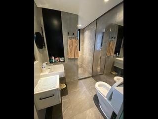 Central - 13, Peel Street 03