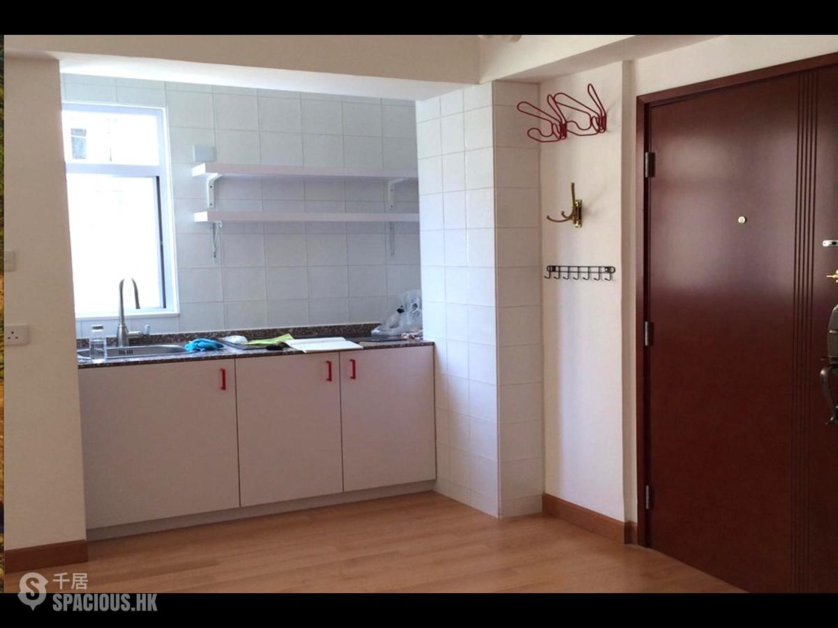 Mui Wo - Silver Pearl Mansion 01