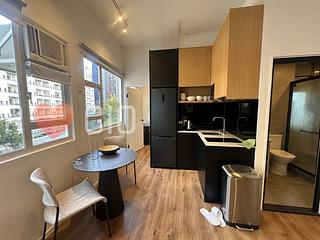 Central - 77-81, Hollywood Road 04