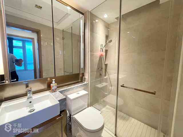 Tung Chung - Century Link Phase 1 Tower 3B 07