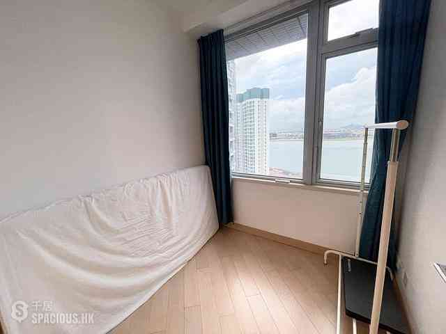 Tung Chung - Century Link Phase 1 Tower 3B 05